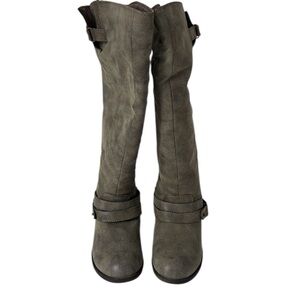 Madden Girl Canyon Women Grey Chain
Western Biker Full Zip Knee High Boots